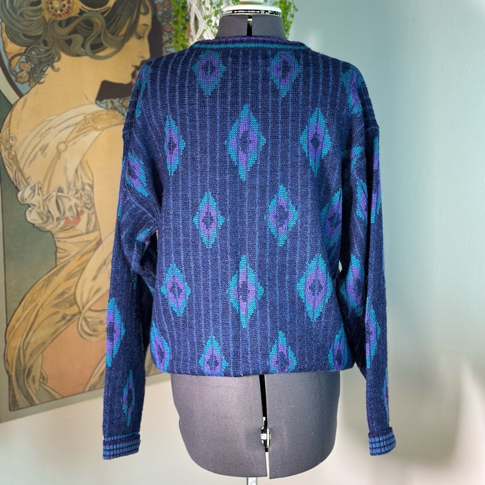 Men’s Vintage 80s Colours by Alexander Julian Wool Colorful Pattern Sweater - Picture 4 of 7